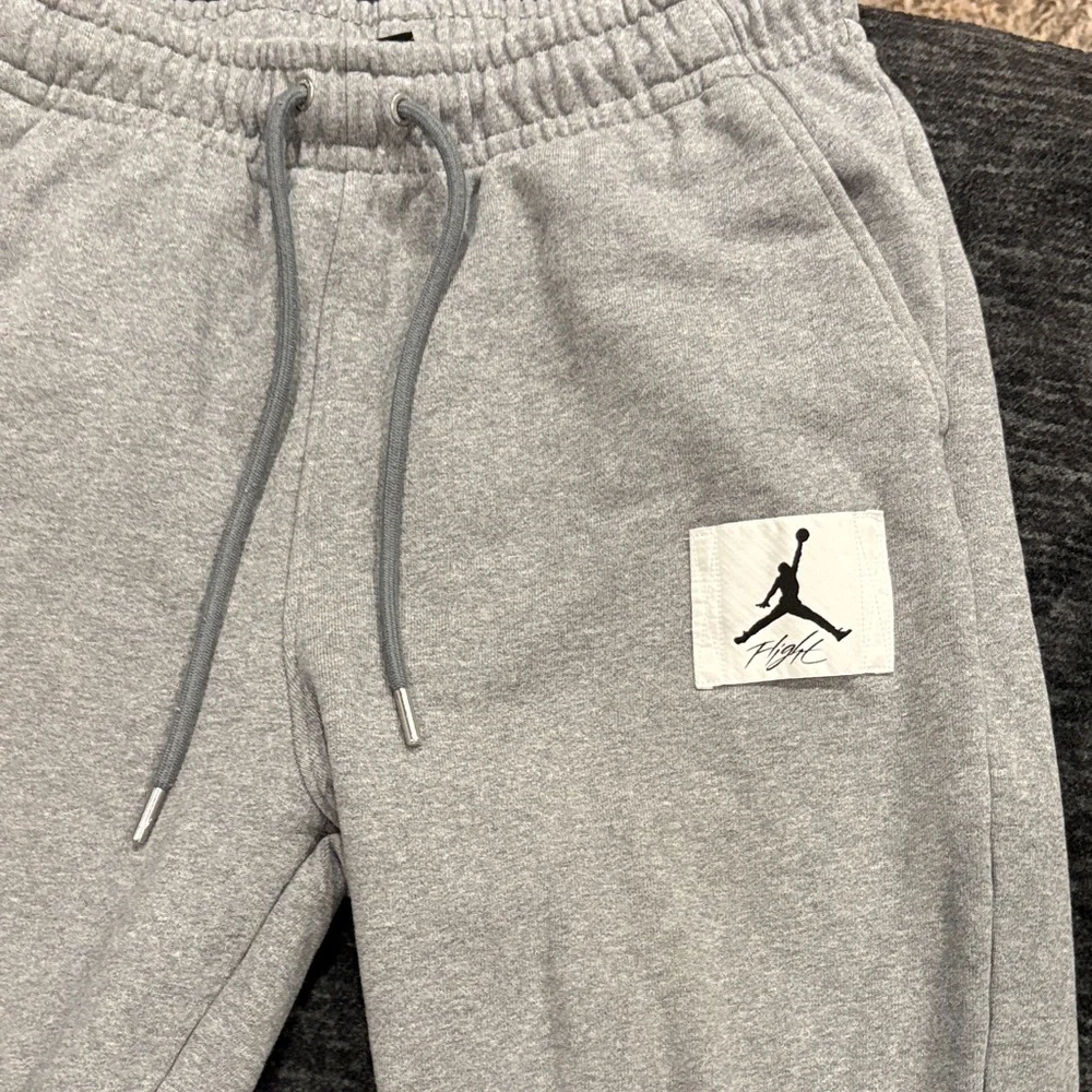 Jordan Men Light Gray Joggers - Picture 2 of 3
